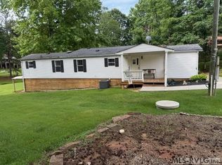 525 Marina Rd, Bracey, VA 23919