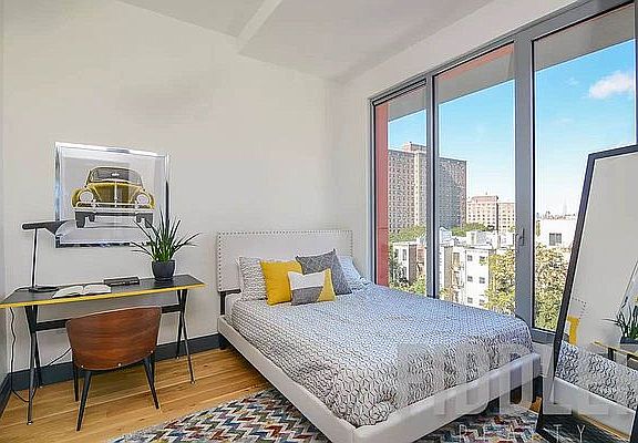 3rd image of 10 Montieth St APT 315