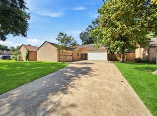 14815 Inverrary Dr, Houston, TX 77095