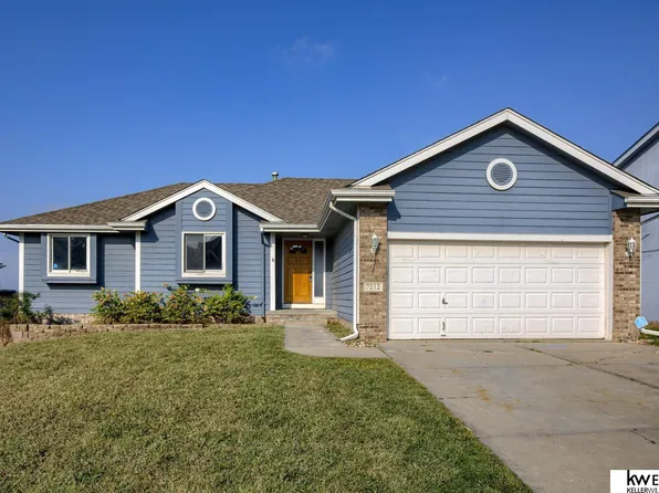 7212 N 74th St, Omaha, NE 68122