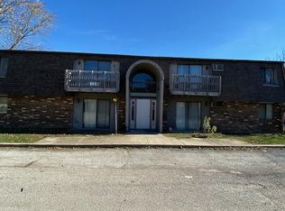 340 Villabrook Dr APT 1, Bourbonnais, IL 60914