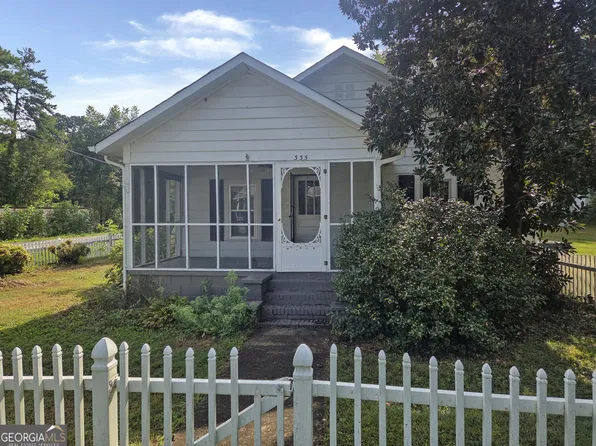 335 E Pine St, Rockmart, GA 30153