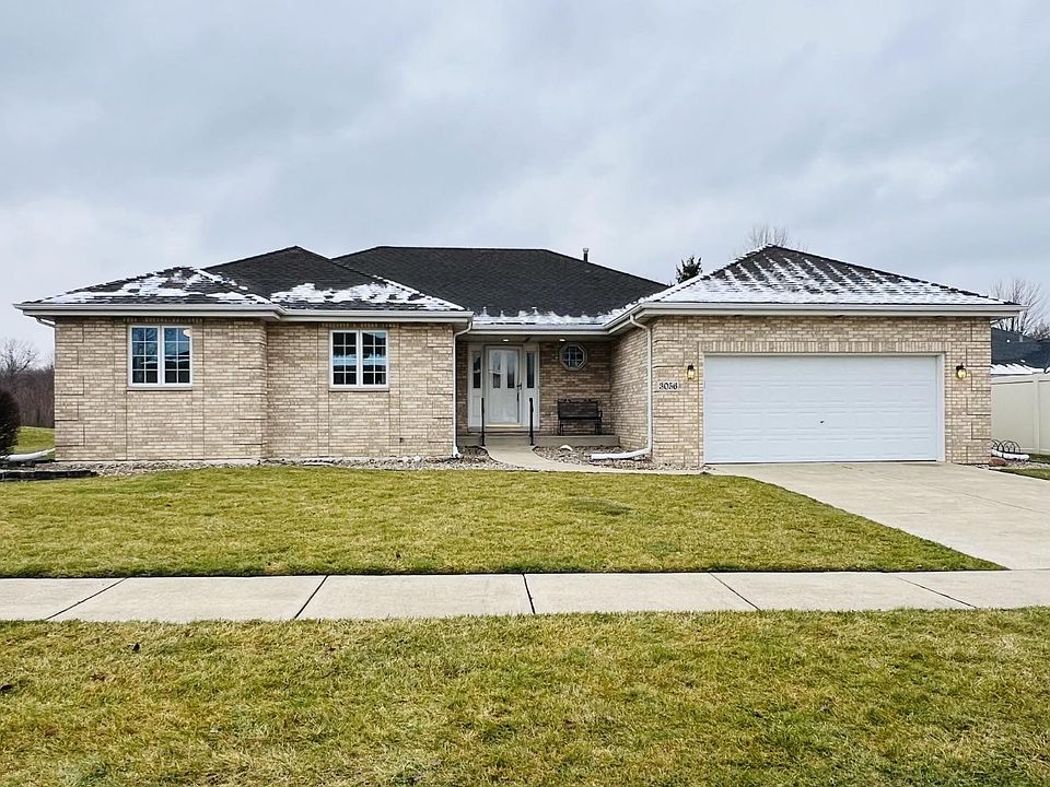 1st image of 3056 Hawthorne Ln