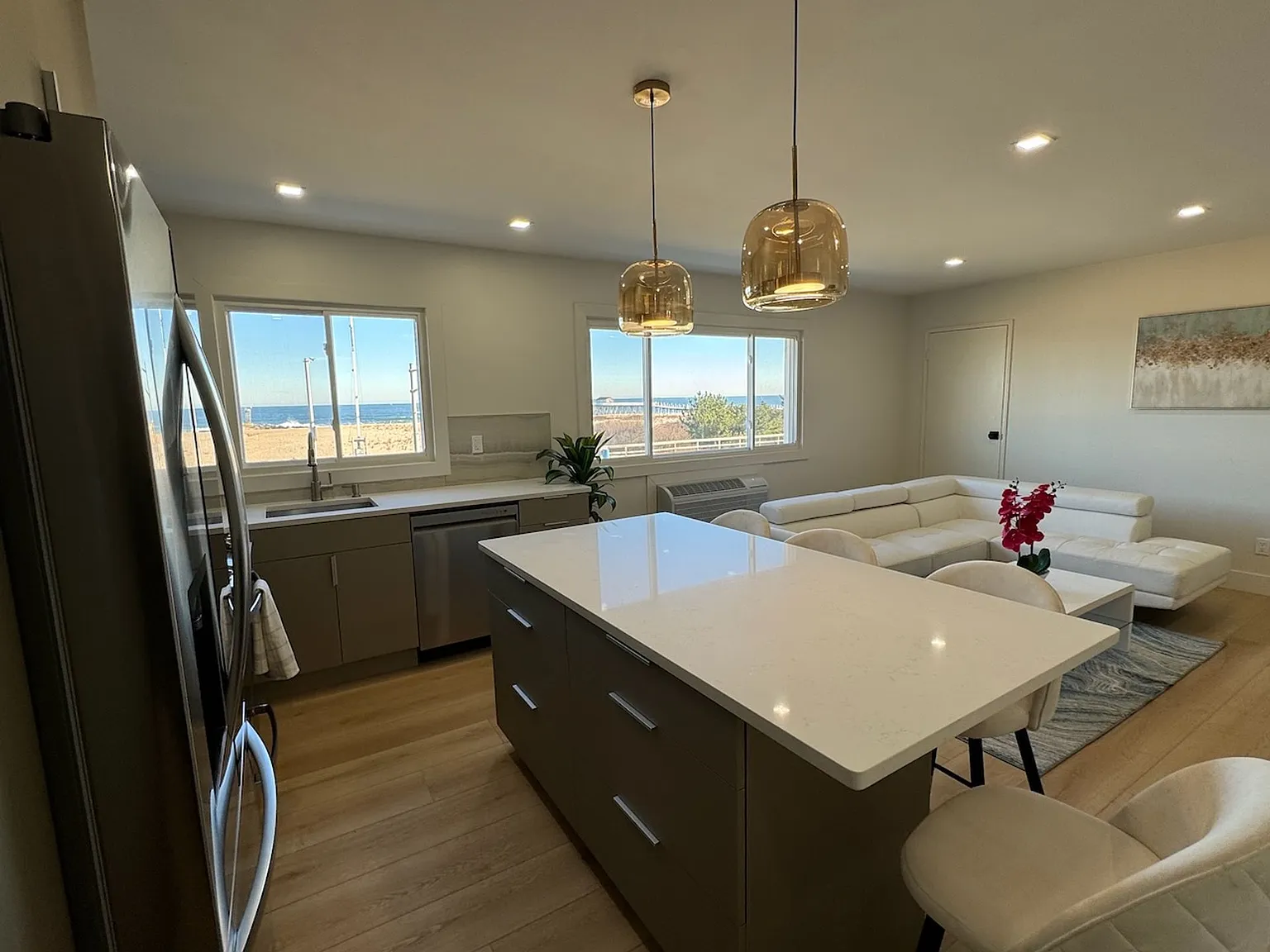 One Ocean Residences — Photo 2