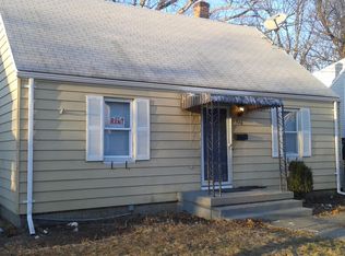 426 Ruth St, Bridgeport, CT 06606