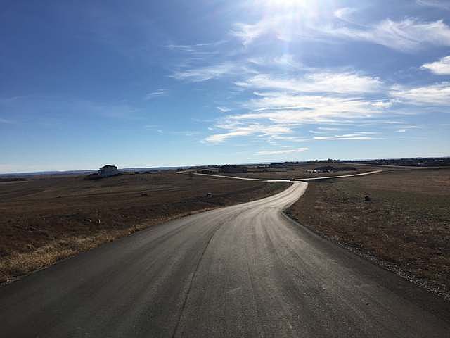 1st image of 7685 Star Ln