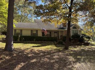 625 Edgewood Cir, Jackson, AL 36545