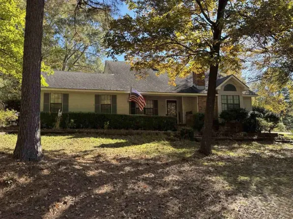 625 Edgewood Cir, Jackson, AL 36545