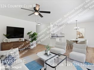 2124 Country Club Rd, Greer, SC 29651