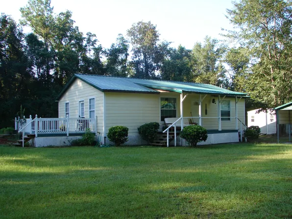 185 Pennsylvania Ave, Folkston, GA 31537