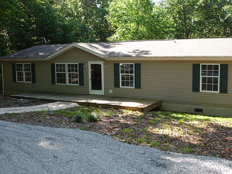 1308 Lees Mill Park Rd — Photo 1