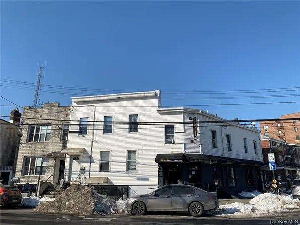 3617 Greenpoint Avenue, Long Island City, NY 11101