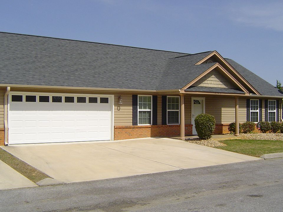 1st image of 2303 Cedar Creek Dr