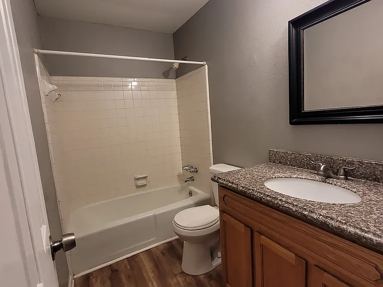3409 Golden Dr #B — Photo 3