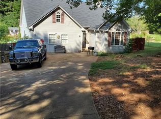 620 Rivermill Rd, Bethlehem, GA 30620