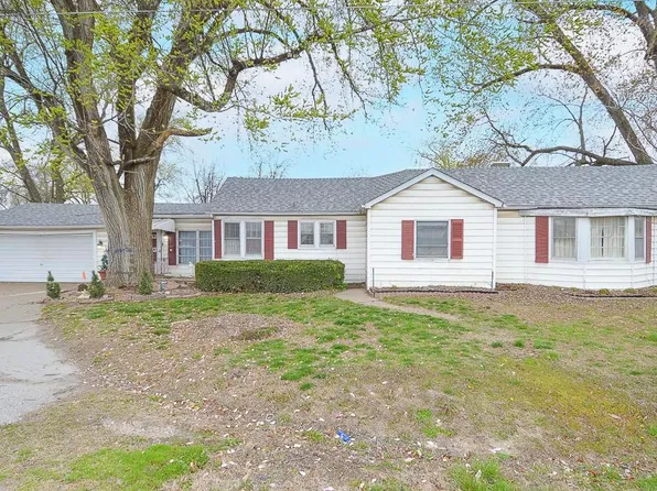 301 Water St, Cahokia, IL 62206