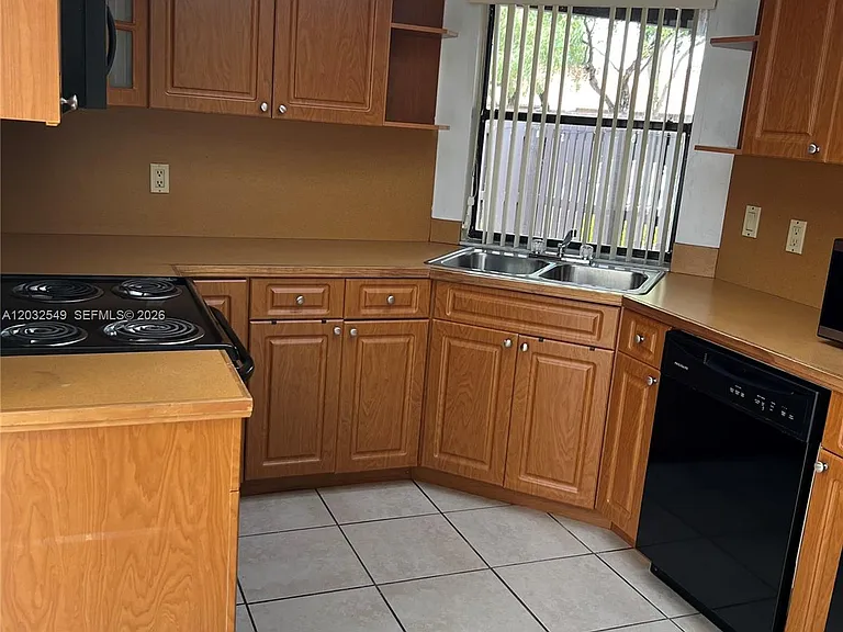 15272 SW 46th Ln #HR-66 — Photo 11