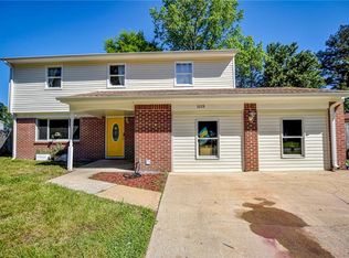 3228 Sir Meliot Dr, Chesapeake, VA 23323