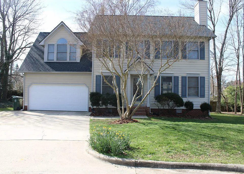 102 Uxbridge Ct
