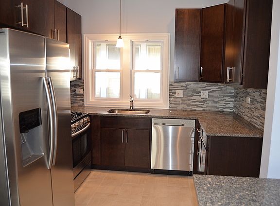 5th image of 8227 S Woodlawn Ave