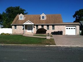 1st image of 297 W 2nd St