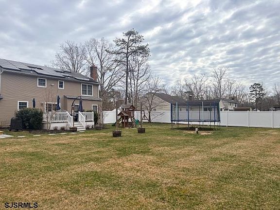 3rd image of 14 Rivendell Rd