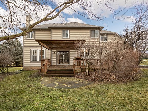 5th image of 5748 Creekview Dr