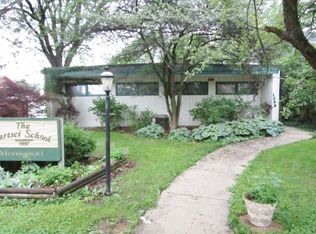 1038 Leavitt Ave, Flossmoor, IL 60422