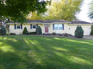 841 W Gump Rd, Fort Wayne, IN 46845