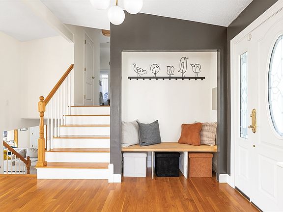 5th image of 7 Clover Ln