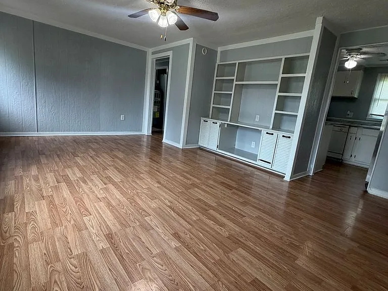 5003 Terry Dr — Photo 5