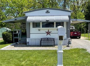 10 Concord Cir, Freedom, PA 15042