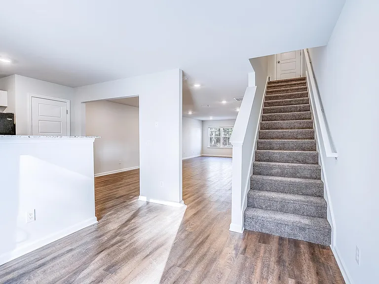 107 Blandford Villas Dr — Photo 10