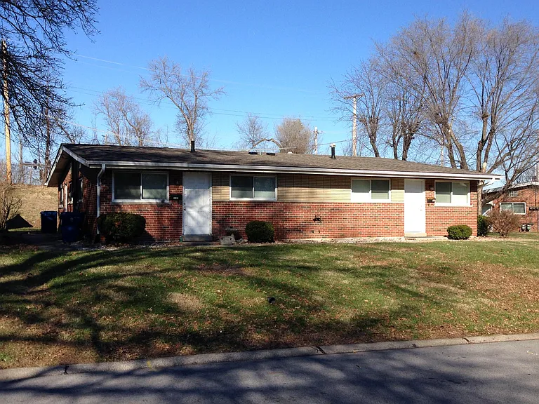 1103 Charwood St — Photo 1