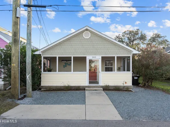 305 Cape Fear Boulevard, Carolina Beach, NC 28428