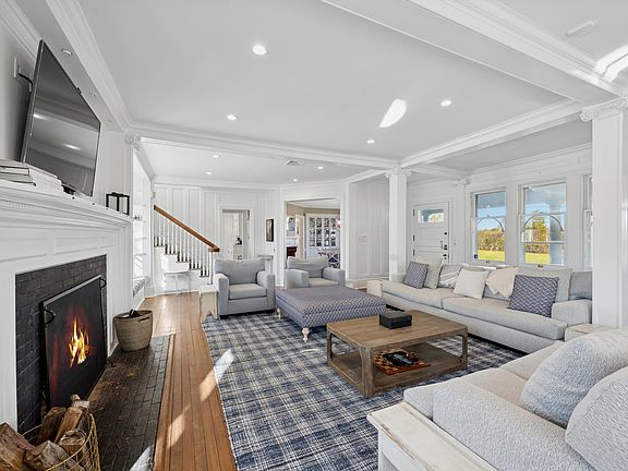 5th image of 41 Seafield Ln