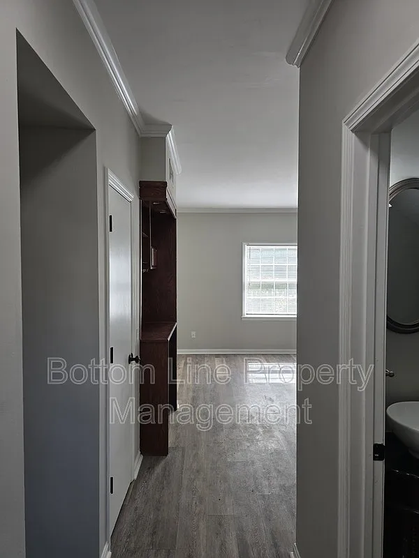 2 bed, 2.5 bath, 1173 sqft, $1,620 — Photo 3