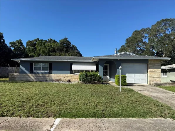 568 HILLCREST DRIVE, LARGO, FL 33771