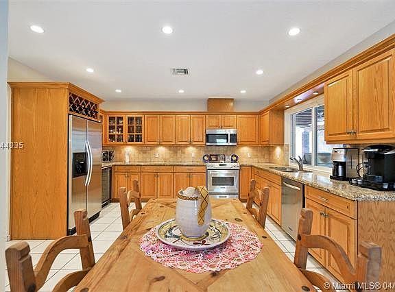 3rd image of 17541 SW 93rd Pl