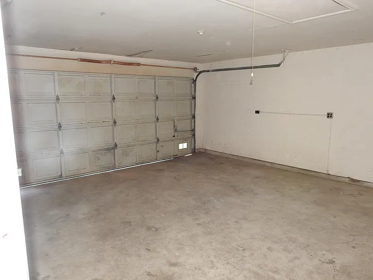 4326 Katrina Ln — Photo 14