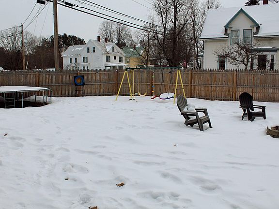 5th image of 154 Greenwood Avenue