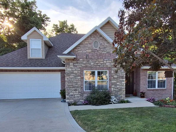 4406 Wren Wood Dr, Columbia, MO 65202
