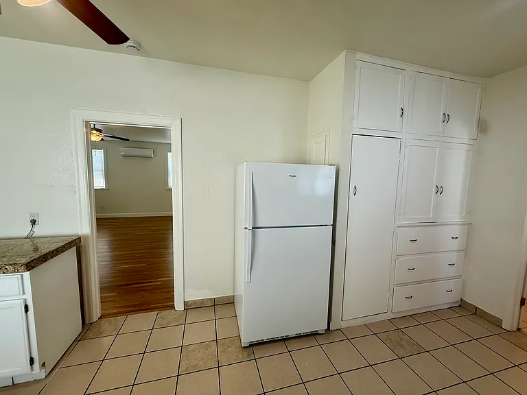 1311 Cahill Ave #B — Photo 10