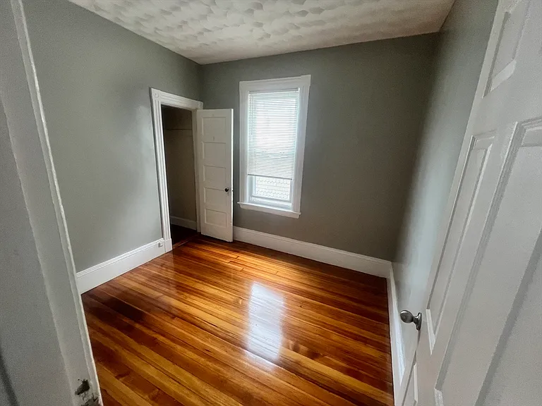 9 Payson Ave #2 — Photo 3