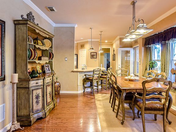 5th image of 4609 Oak Springs Dr