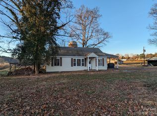 736 Mount Bethel Rd, Harmony, NC 28634