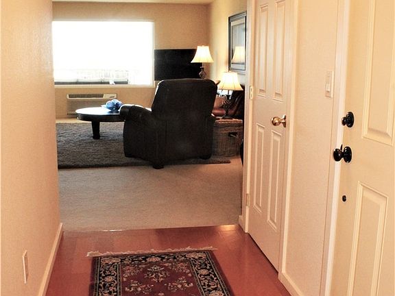 4th image of 22222 Dock St #1B