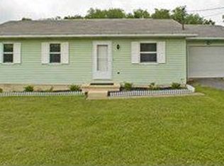 183 Arroyo Village Rd, New Cumberland, WV 26047