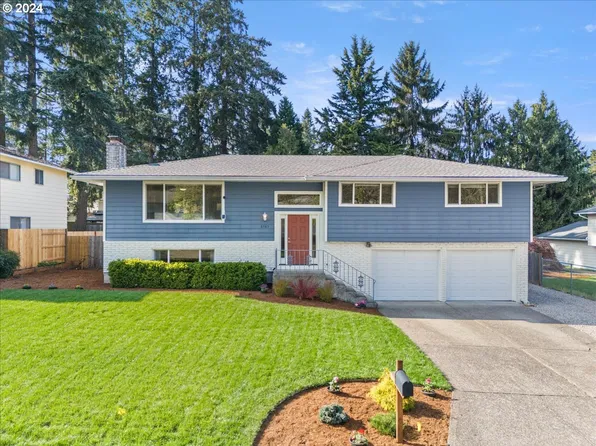 6585 Paola Ct, Gladstone, OR 97027