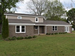 508 N Hook St, Tuscumbia, AL 35674